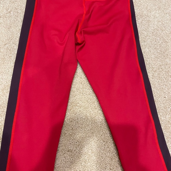 Zyia capri leggings - Picture 2 of 3
